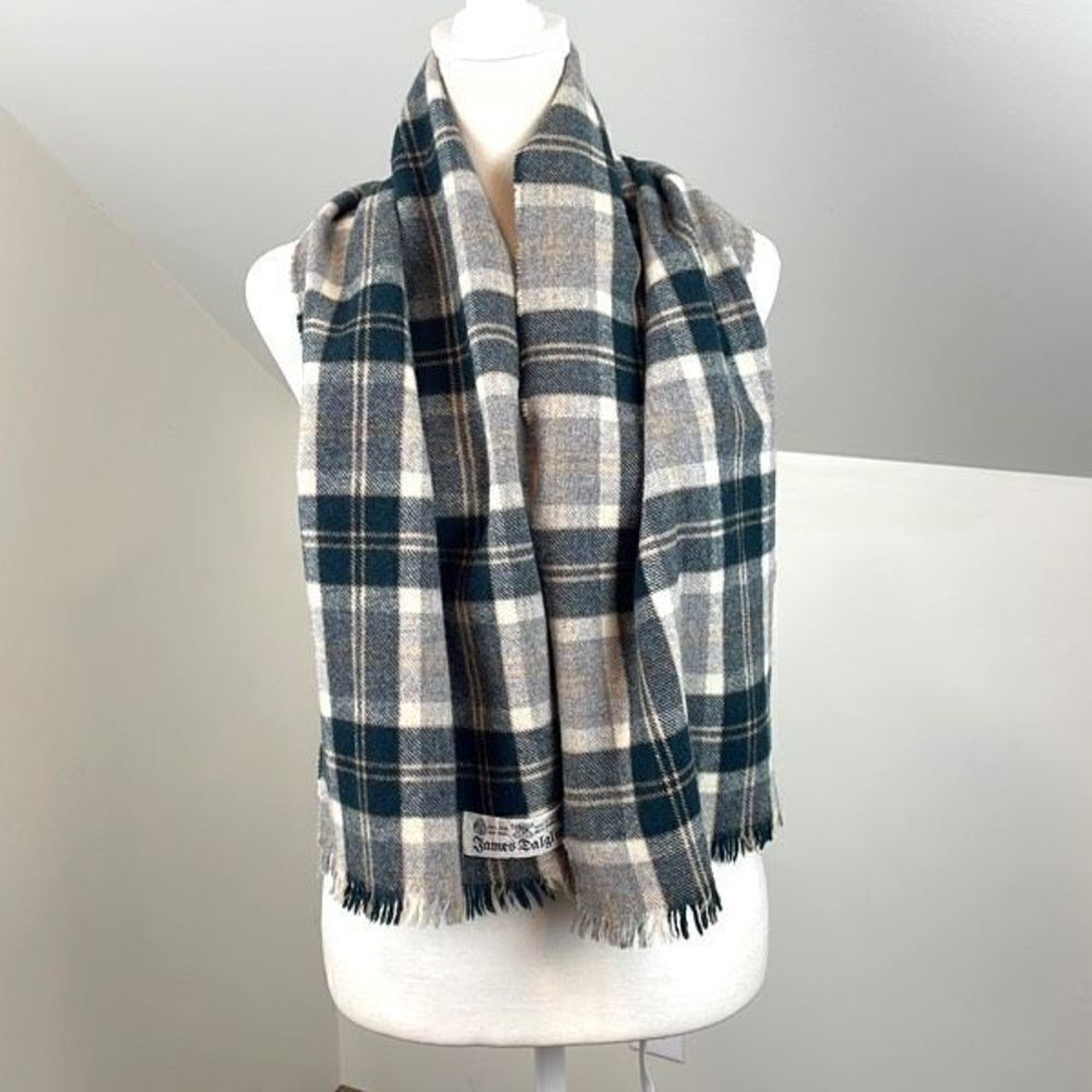 James Dalgliesh 100% Wool Plaid Scarf One Size
